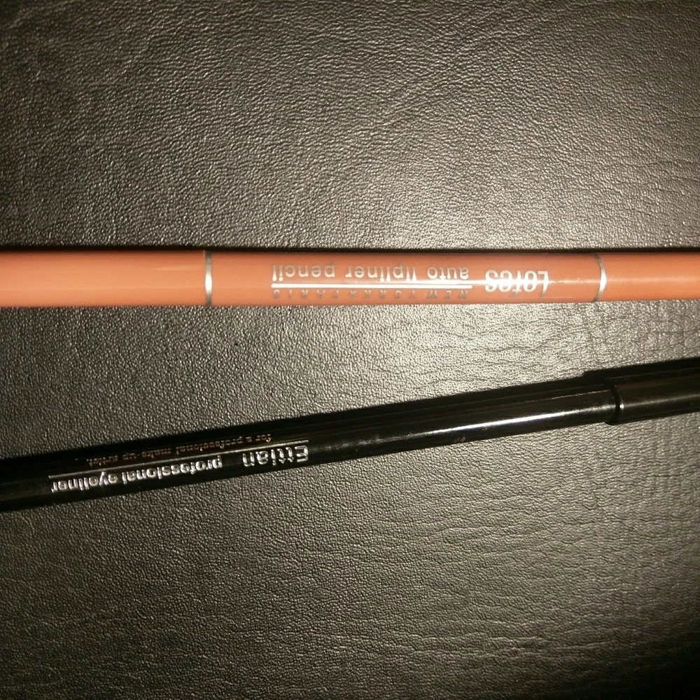 3/12 Wood Eye liner & Dual Lip liner orange beige